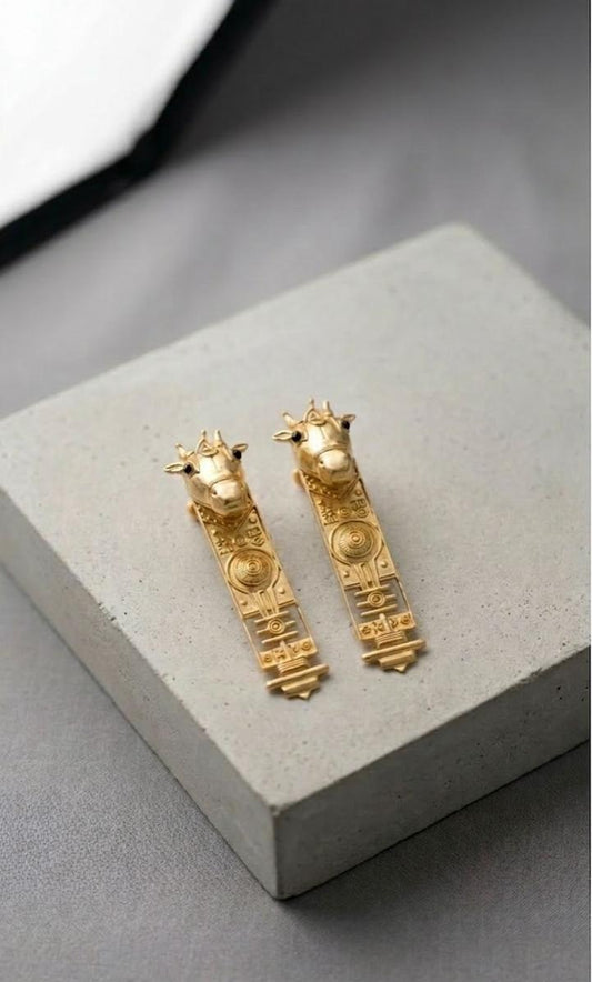 Gold Giraffe Earrings