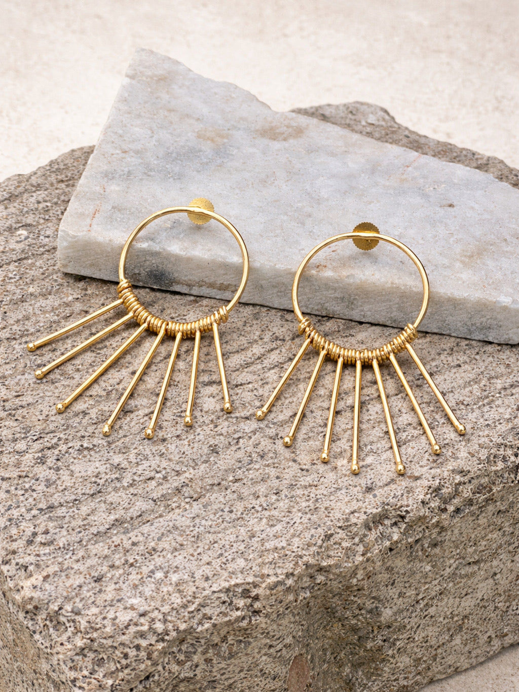 The Sun Ray Hoops