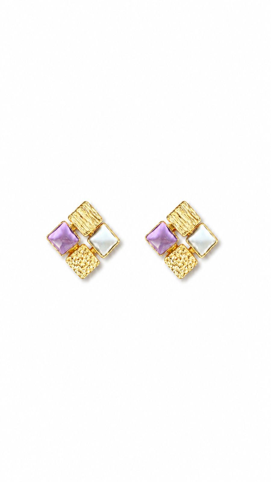 Amora quad Studs